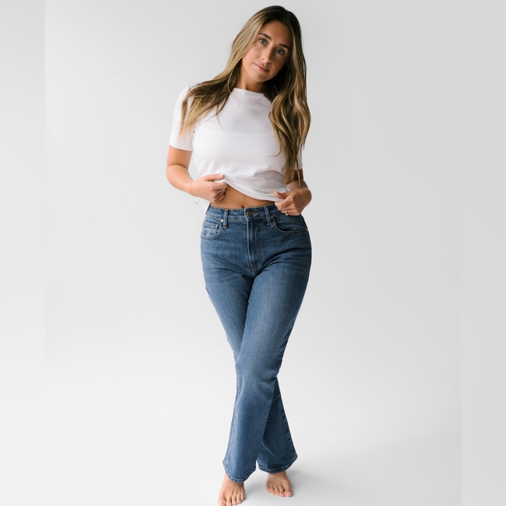 NWT KATE HIGH-RISE STOVEPIPE JEAN - SAPPHIRE